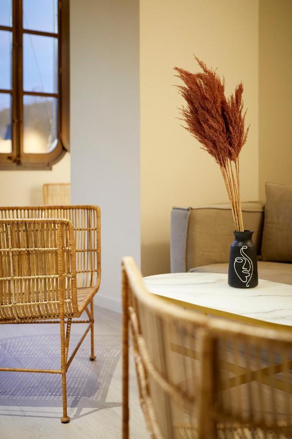 Canvas Apartments & Lofts ชีโรนา ภายนอก รูปภาพ