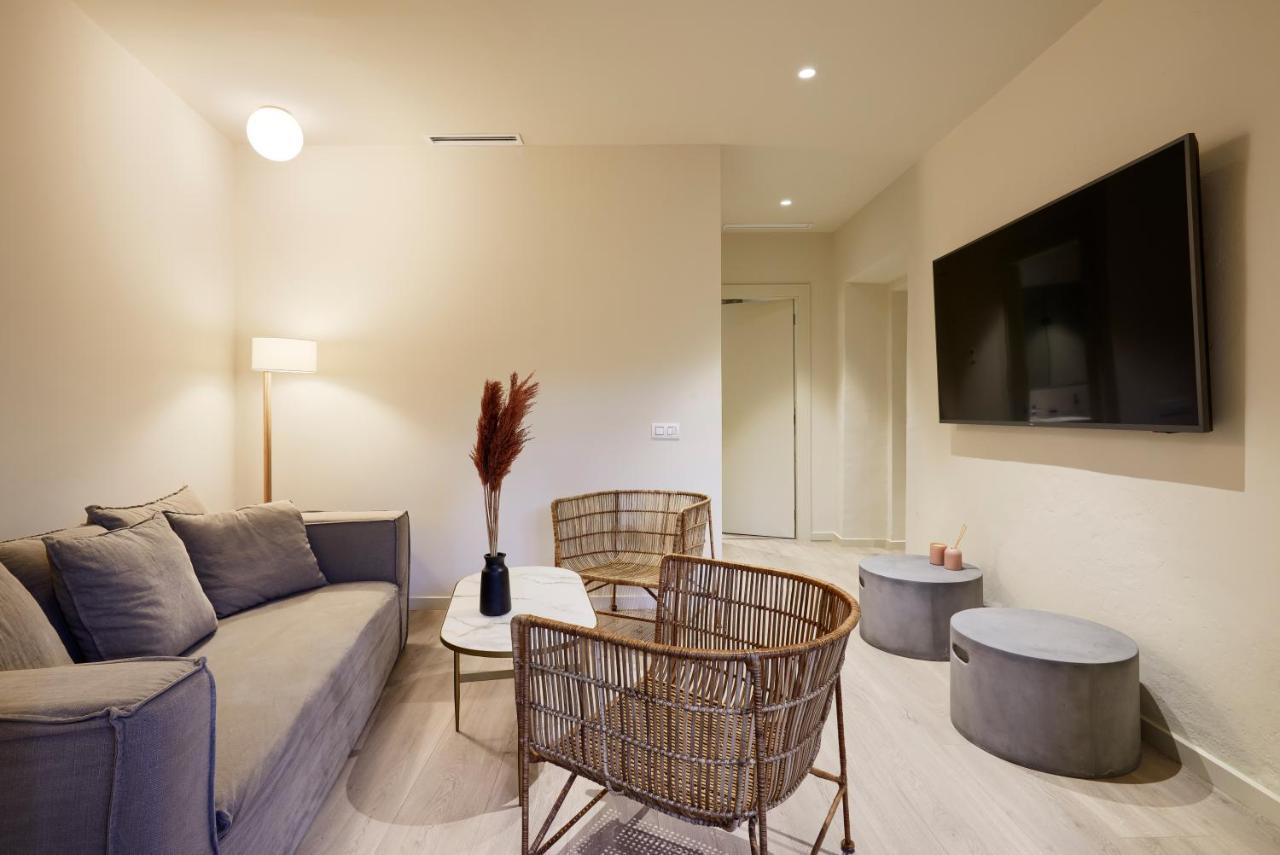 Canvas Apartments & Lofts ชีโรนา ภายนอก รูปภาพ