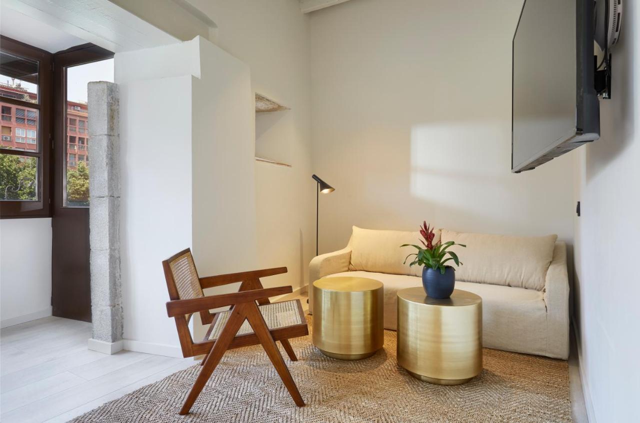 Canvas Apartments & Lofts ชีโรนา ภายนอก รูปภาพ