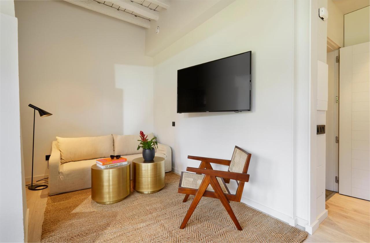 Canvas Apartments & Lofts ชีโรนา ภายนอก รูปภาพ