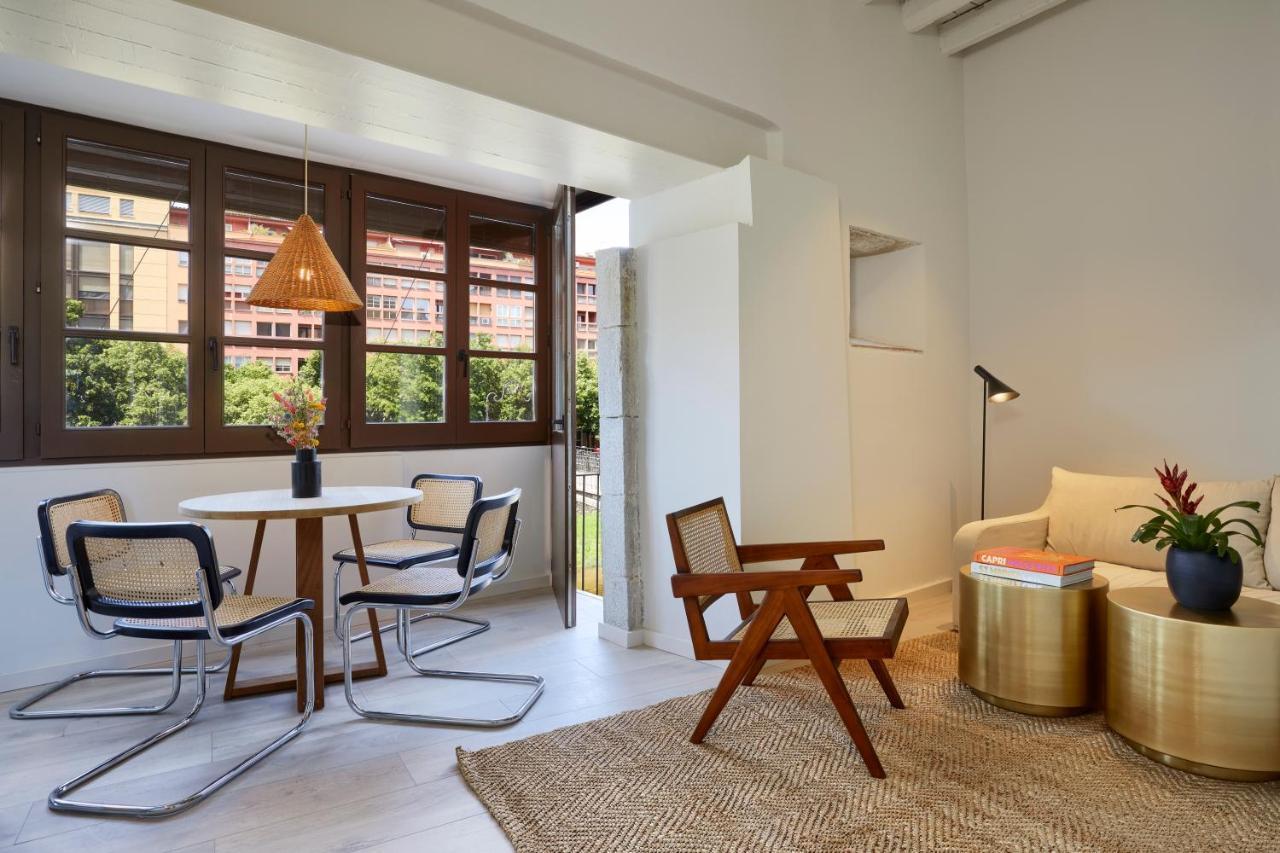 Canvas Apartments & Lofts ชีโรนา ภายนอก รูปภาพ